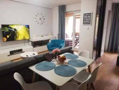 Good To Sea You Polanki Kolobrzeg, Apartament Z Garazem Bagian luar foto