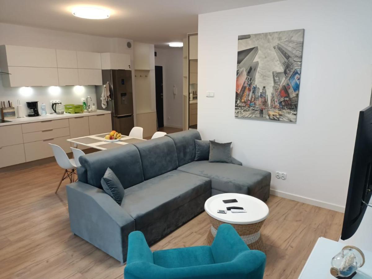 Good To Sea You Polanki Kolobrzeg, Apartament Z Garazem Bagian luar foto